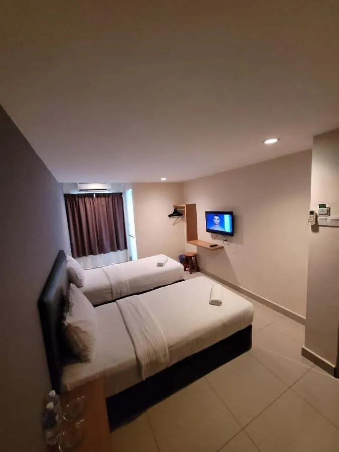 New Eastern Hotel Kuala Lumpur 2*,